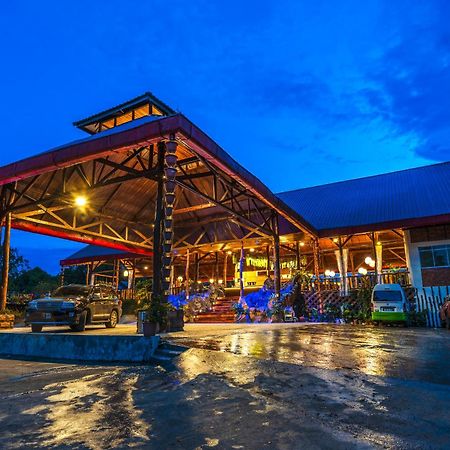 Borneo Sepilok Rainforest Resort エクステリア 写真