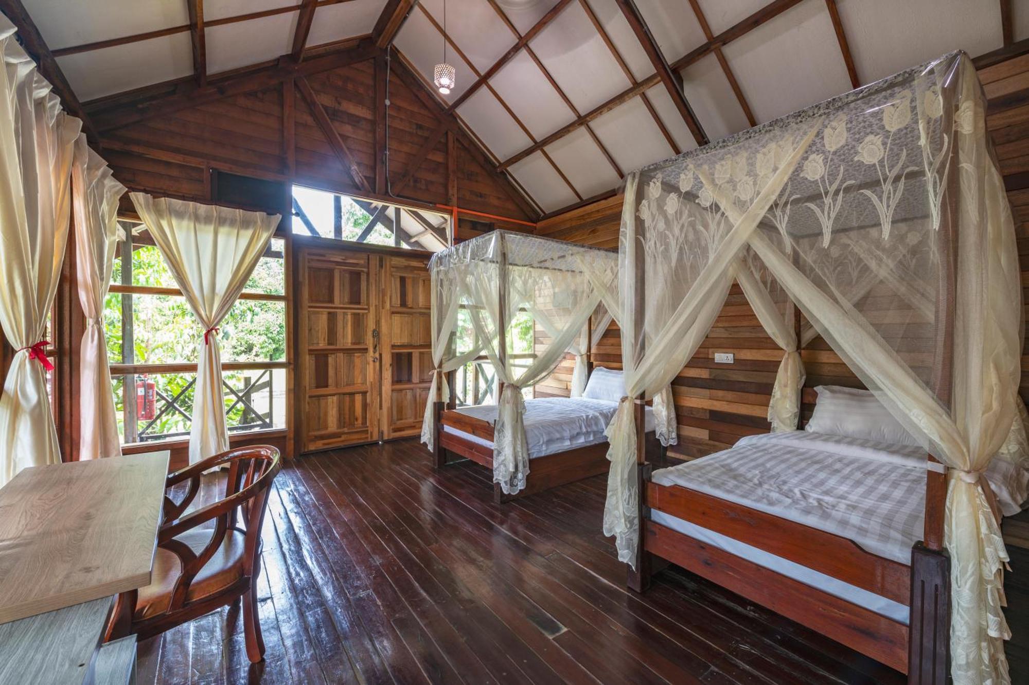 Borneo Sepilok Rainforest Resort エクステリア 写真
